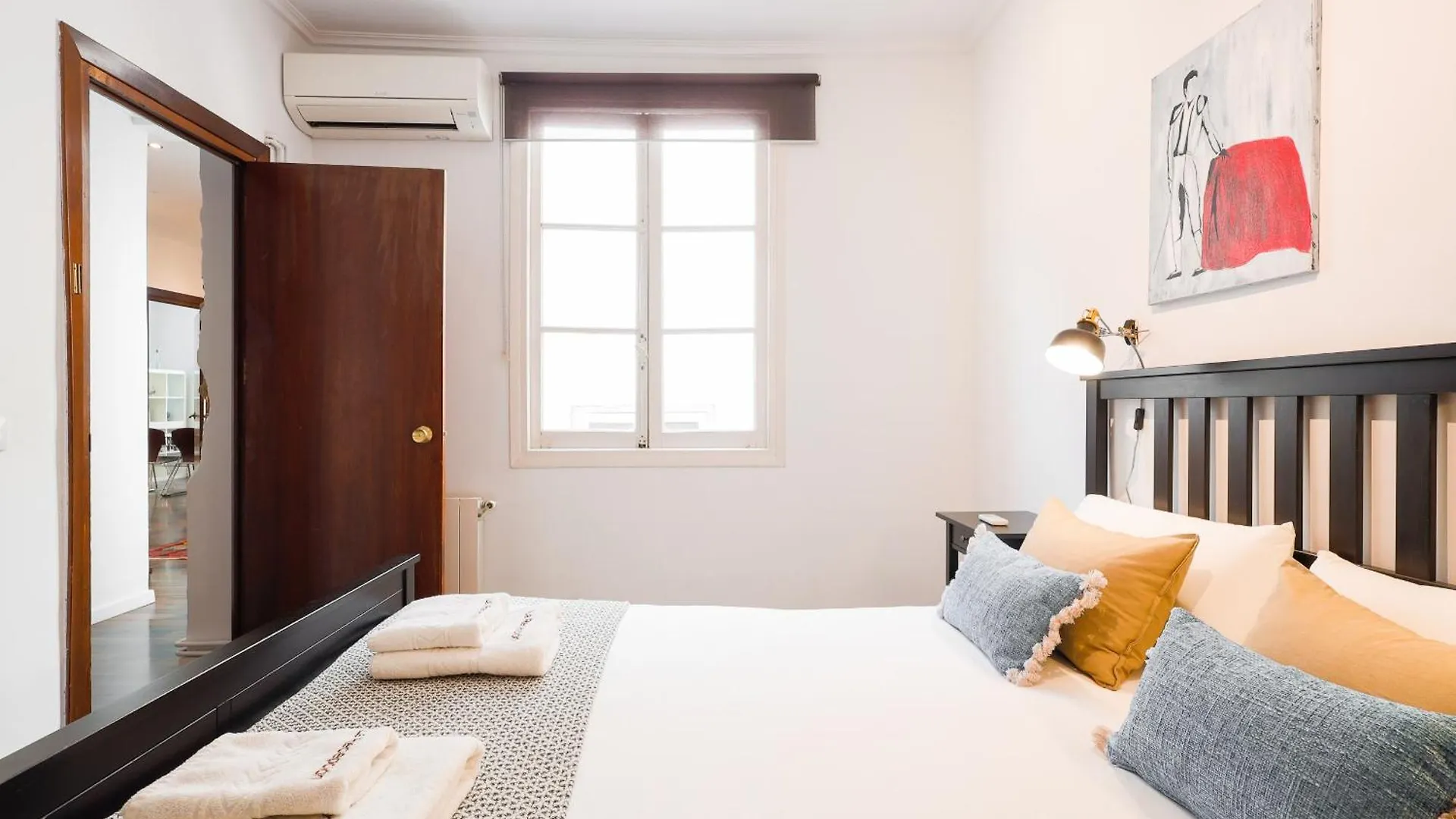 C92 - Rustic Two Bedrooms Apartment With Terrace Malaga