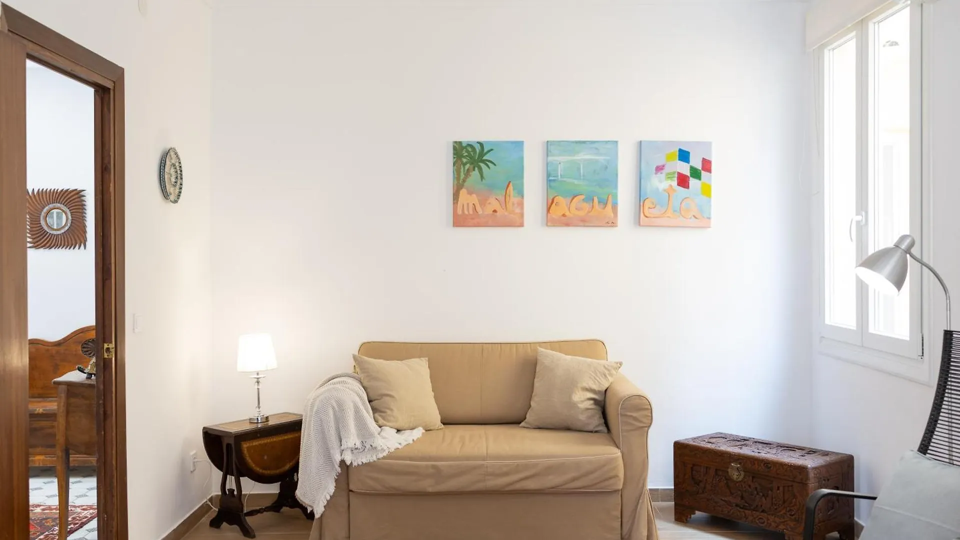 C92 - Rustic Two Bedrooms Apartment With Terrace Malaga