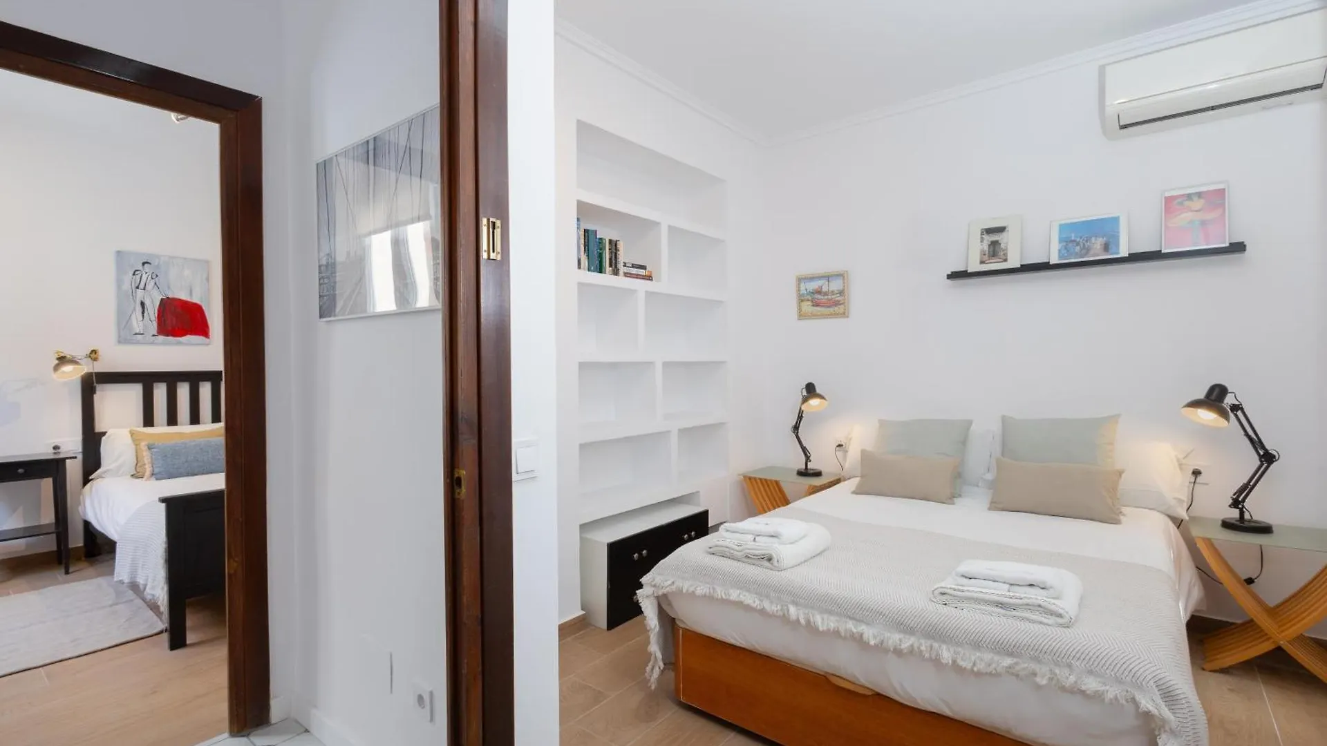 C92 - Rustic Two Bedrooms Apartment With Terrace Malaga